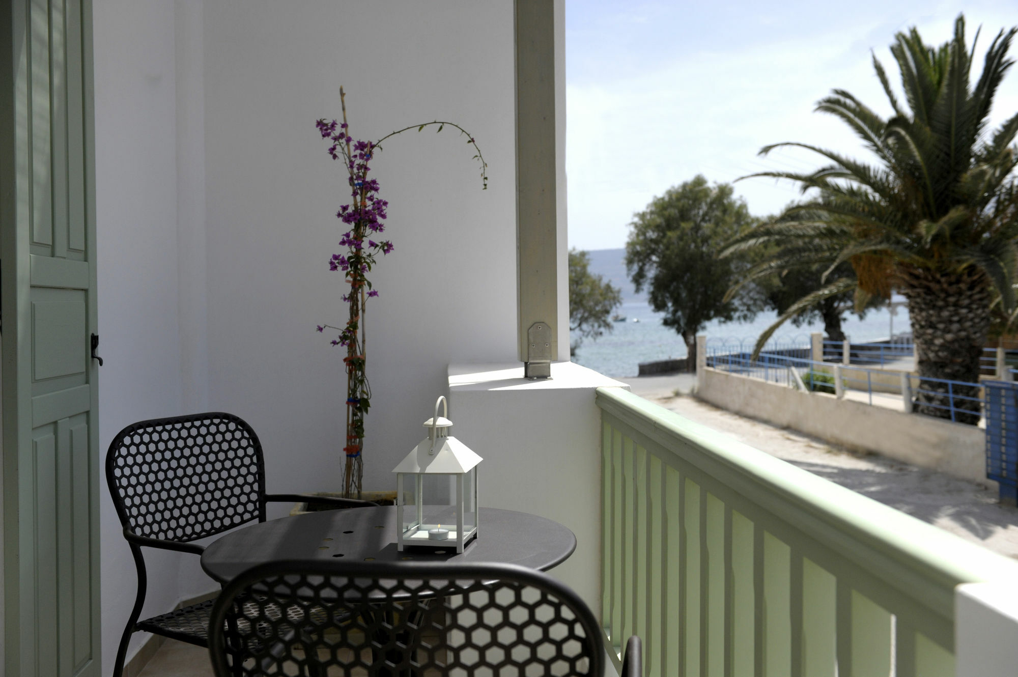 Almyris Hotel Adamantas Eksteriør billede
