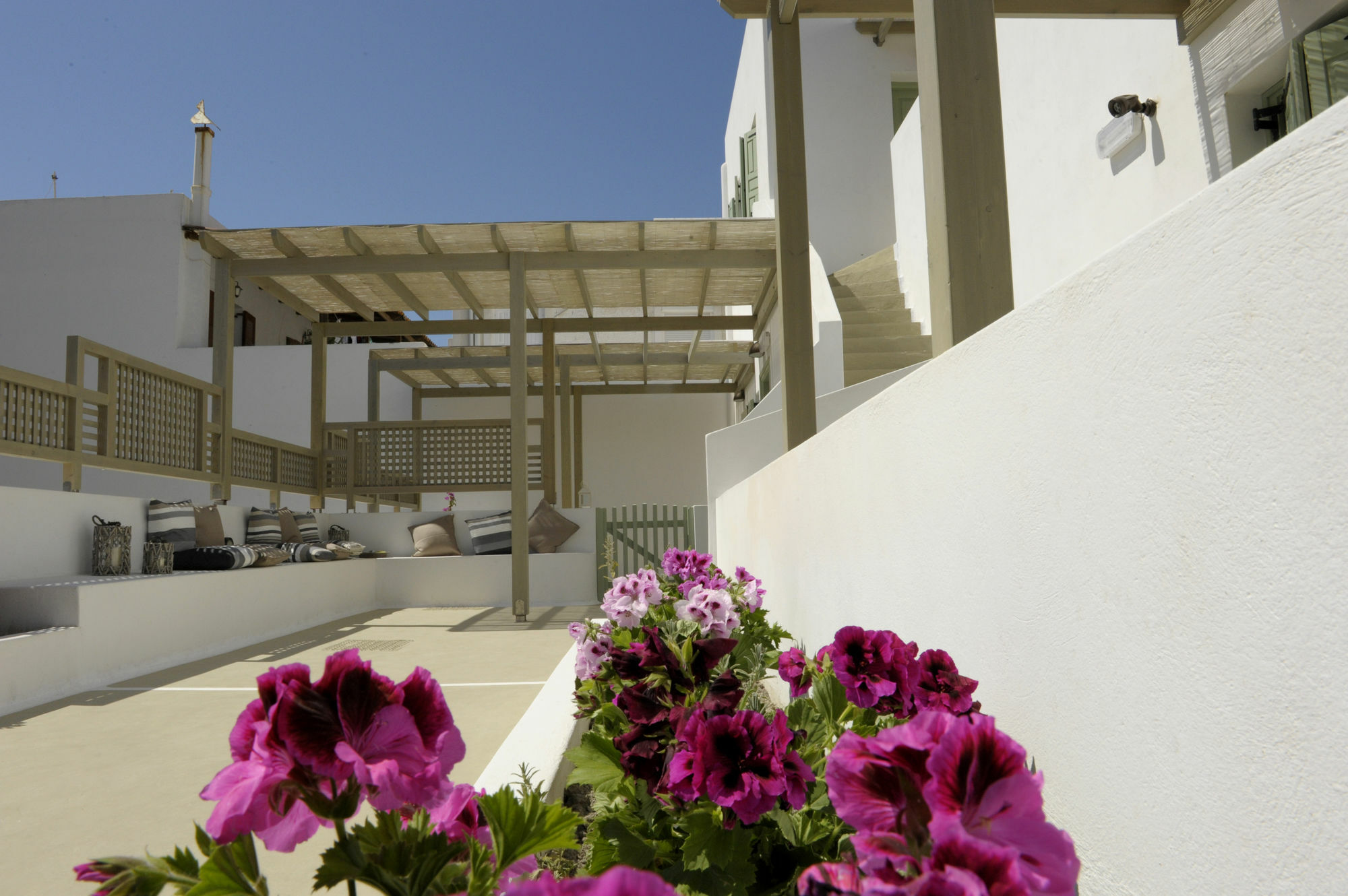 Almyris Hotel Adamantas Eksteriør billede