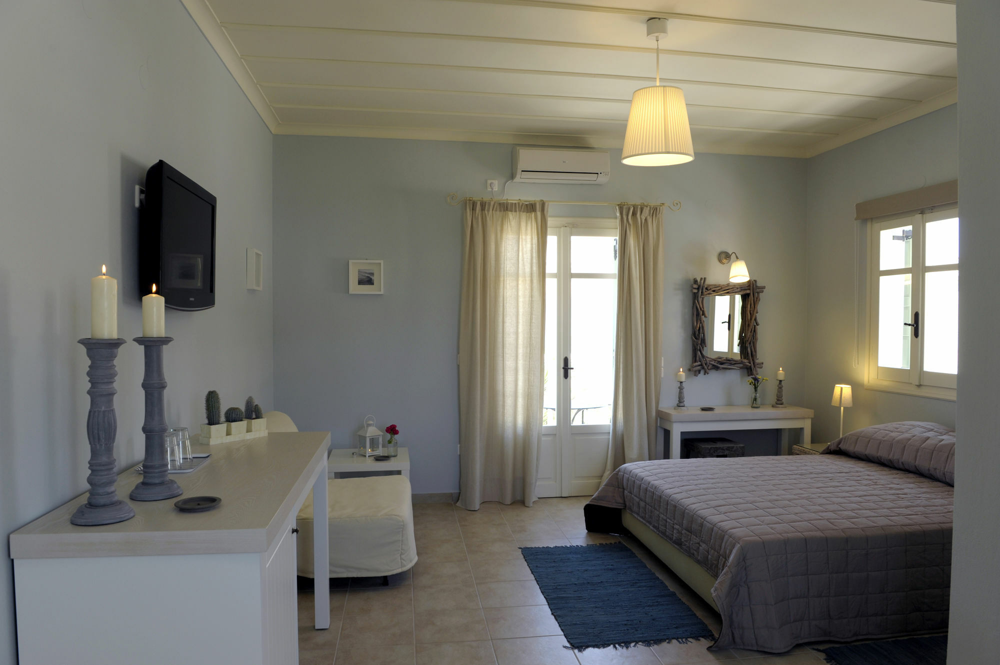 Almyris Hotel Adamantas Eksteriør billede