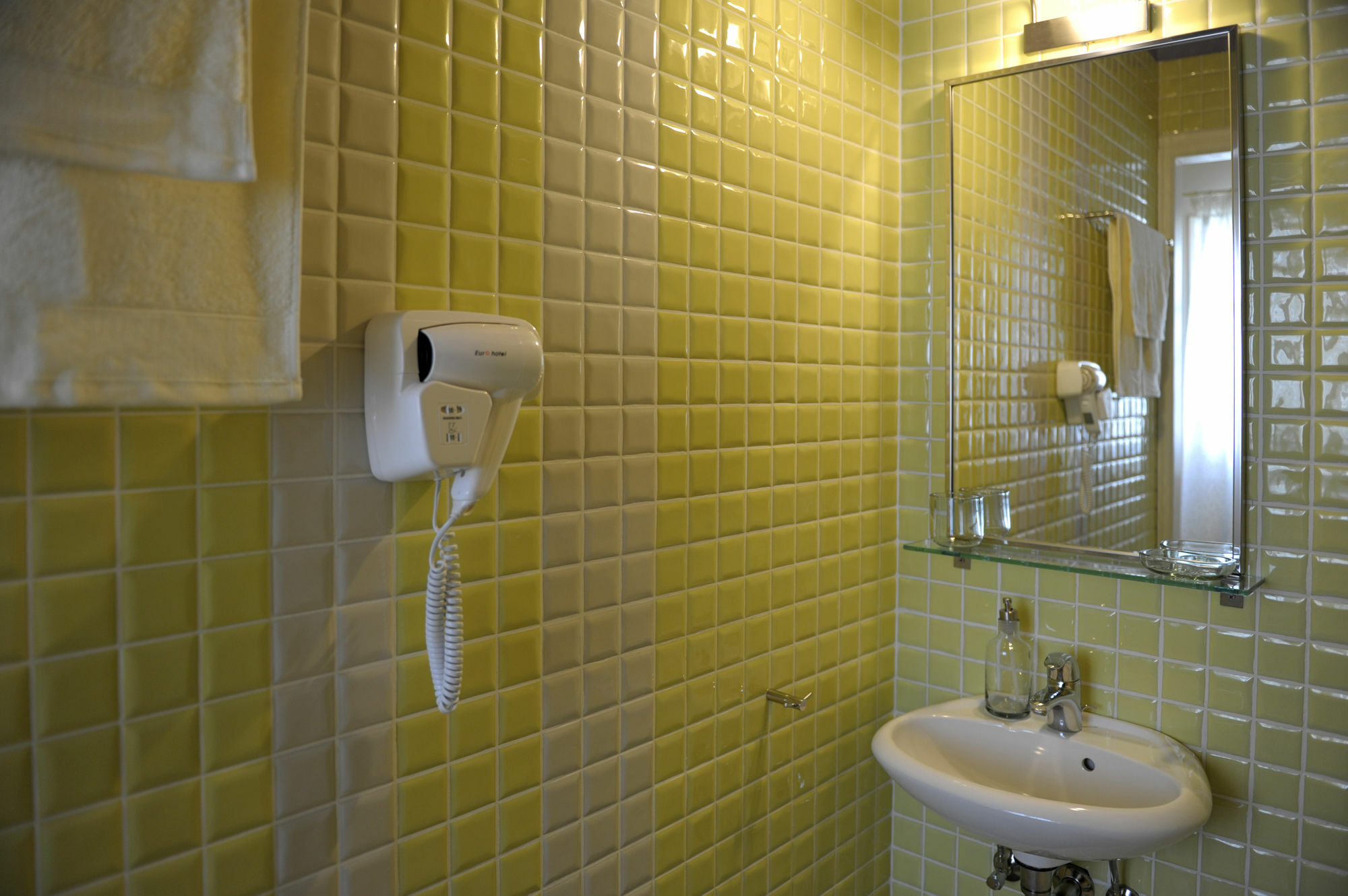 Almyris Hotel Adamantas Eksteriør billede